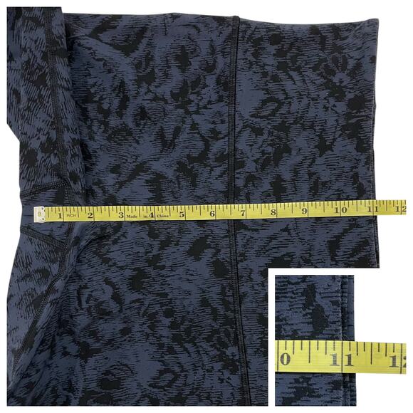 Athleta Elation Textured Tight - Frosted Floral Black/Blue - Small - Picture 3 of 15